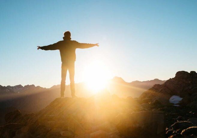 Do you desire, peace, love and joy in your life?

In this workshop you will AWAKEN to understanding why you do the things you do.

Learn how your three minds; your head, heart, and gut contribute to your life experience.

In this workshop you will be given tools that teach you how to navigate through your three minds to create the life of peace love and joy that you desire.